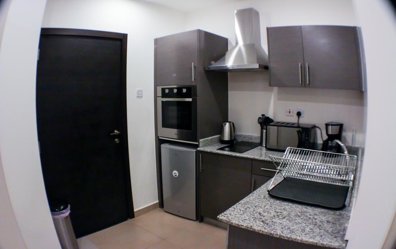 Gallery Apartments By Bestwest Hospitality Acra Quarto foto